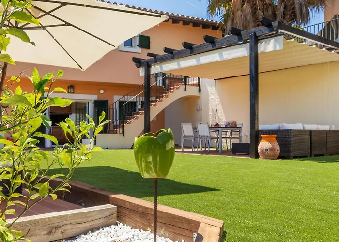 Holiday Home Tiana By Interhome